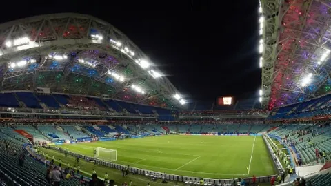 “2025赛季转会窗口正式拉开帷幕，中超球员注册截止至2月18日”